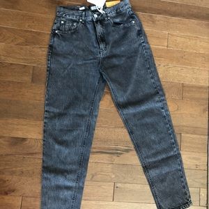 Pull & Bear Tall Mom Jeans in washed gray